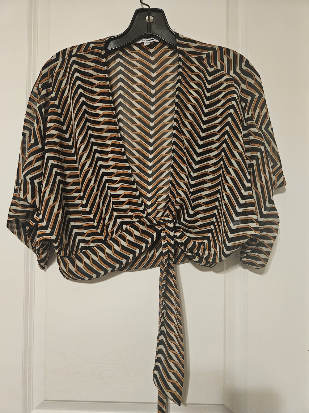 Fashion Nova Chevron Tie-Front Wide Sleeve Coverup- Black & Tan